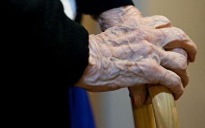 Erreurs médicales dans les CHSLD : la FADOQ exaspérée par une « énième » consultation